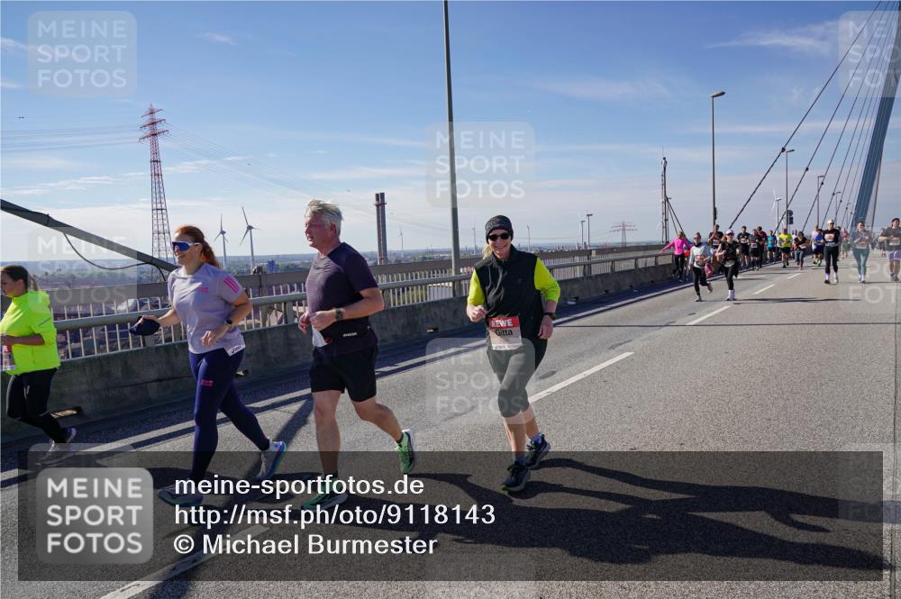 03.10.2025 - Köhlbrandbrückenlauf Michael Burmester http://msf.ph/oto/9118143 03.10.2025 12:59:29 Position 2  meine-sportfotos.de