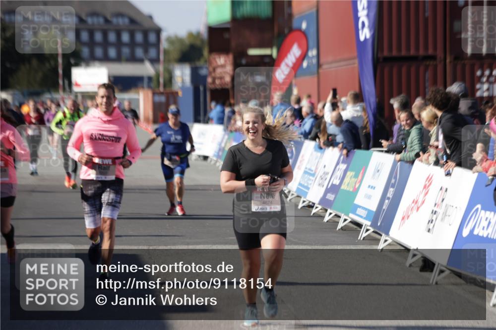 03.10.2025 - Köhlbrandbrückenlauf Jannik Wohlers http://msf.ph/oto/9118154 03.10.2025 13:34:15 Ziel 4438, 4674, 5207, 5221, 5593, 6095, 6574 meine-sportfotos.de