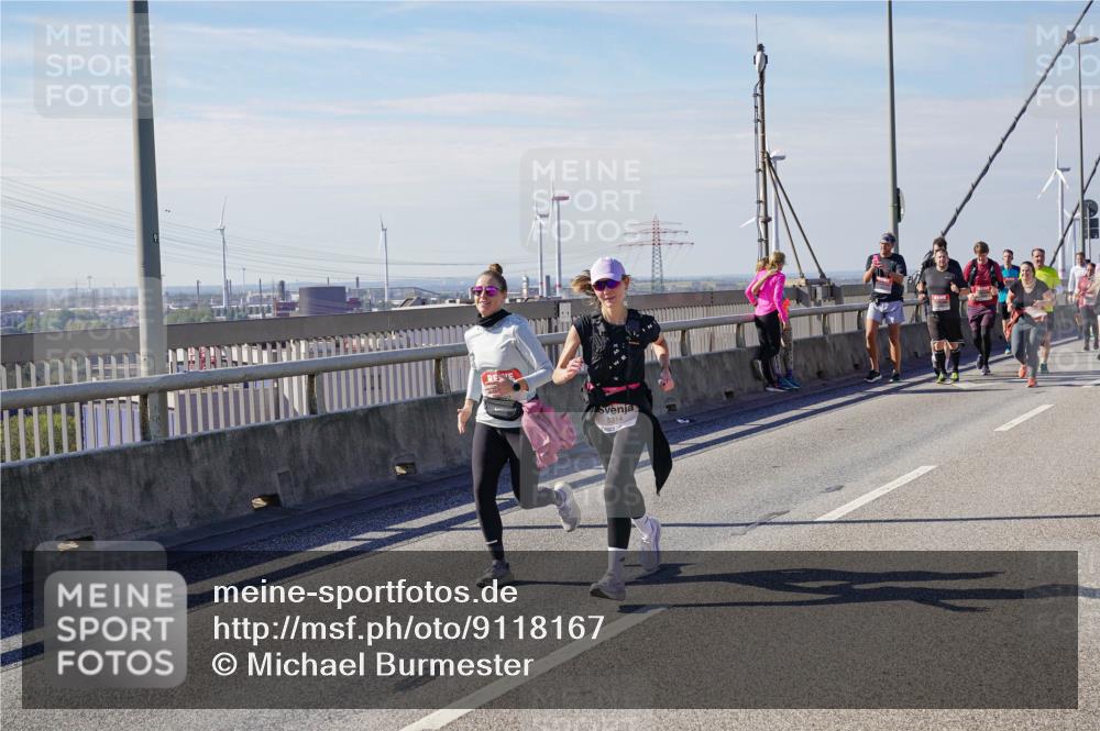 03.10.2025 - Köhlbrandbrückenlauf Michael Burmester http://msf.ph/oto/9118167 03.10.2025 12:59:31 Position 2 5314 meine-sportfotos.de