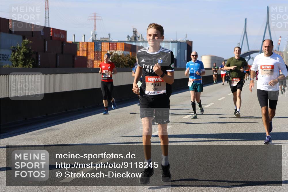 03.10.2025 - Köhlbrandbrückenlauf Strokosch-Dieckow http://msf.ph/oto/9118245 03.10.2025 12:54:30 Position 3 5061, 4386 meine-sportfotos.de