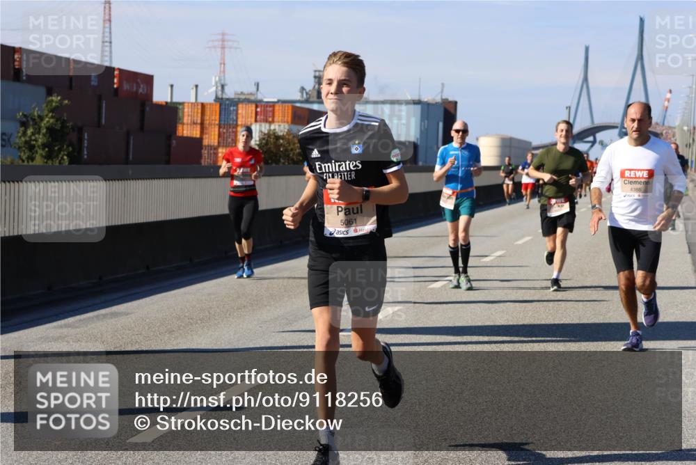 03.10.2025 - Köhlbrandbrückenlauf Strokosch-Dieckow http://msf.ph/oto/9118256 03.10.2025 12:54:30 Position 3 5061, 4386 meine-sportfotos.de