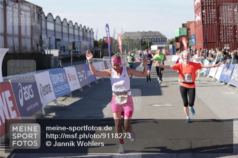 03.10.2025 - Köhlbrandbrückenlauf Jannik Wohlers http://msf.ph/oto/9118273 03.10.2025 13:03:25 Ziel 4208, 4225, 4252, 4268, 4283, 4300, 4454, 4856, 5048, 5063, 6194, 6207, 6279, 6612, 6632 meine-sportfotos.de
