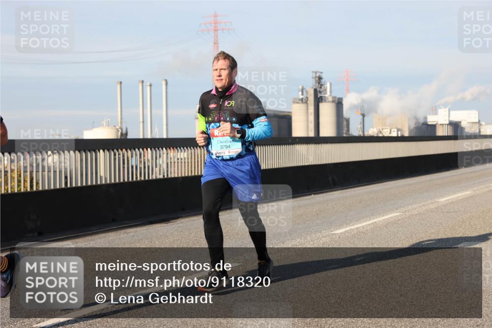 03.10.2025 - Köhlbrandbrückenlauf Lena Gebhardt http://msf.ph/oto/9118320 03.10.2025 09:44:42 Position 2 3794 meine-sportfotos.de