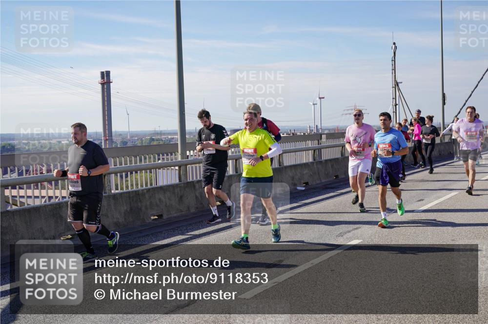03.10.2025 - Köhlbrandbrückenlauf Michael Burmester http://msf.ph/oto/9118353 03.10.2025 12:59:39 Position 2  meine-sportfotos.de