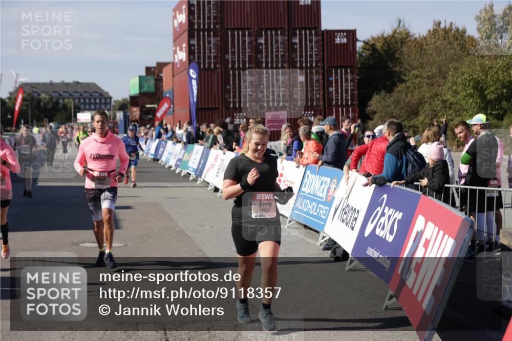 03.10.2025 - Köhlbrandbrückenlauf Jannik Wohlers http://msf.ph/oto/9118357 03.10.2025 13:34:18 Ziel 4674, 5207, 5221, 5437, 5593, 5693, 5695, 6095, 6574 meine-sportfotos.de