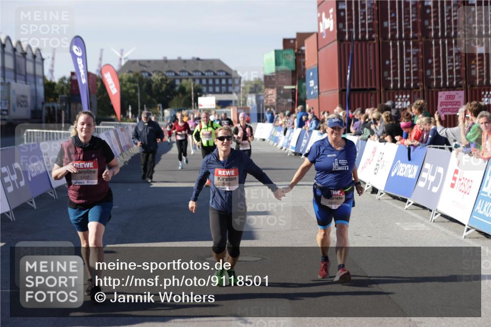 03.10.2025 - Köhlbrandbrückenlauf Jannik Wohlers http://msf.ph/oto/9118501 03.10.2025 13:34:23 Ziel 4674, 5207, 5221, 5437, 5693, 5695, 6574 meine-sportfotos.de