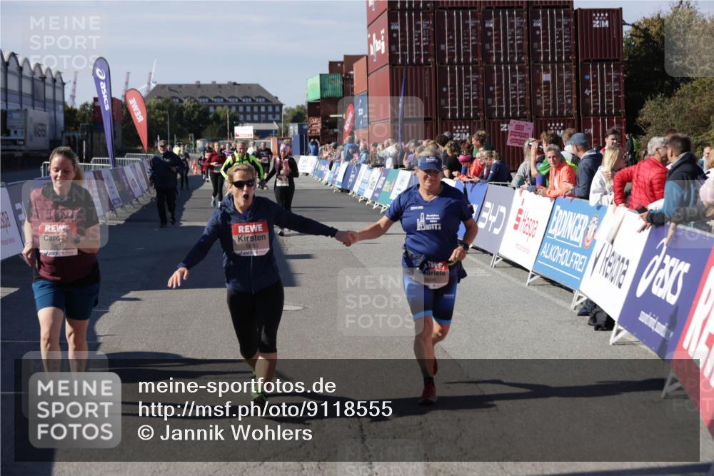 03.10.2025 - Köhlbrandbrückenlauf Jannik Wohlers http://msf.ph/oto/9118555 03.10.2025 13:34:24 Ziel 4674, 5207, 5221, 5437, 5693, 5695 meine-sportfotos.de