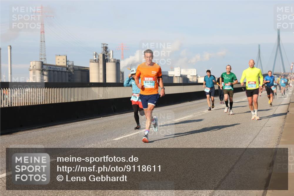 03.10.2025 - Köhlbrandbrückenlauf Lena Gebhardt http://msf.ph/oto/9118611 03.10.2025 09:44:57 Position 2 1315 meine-sportfotos.de