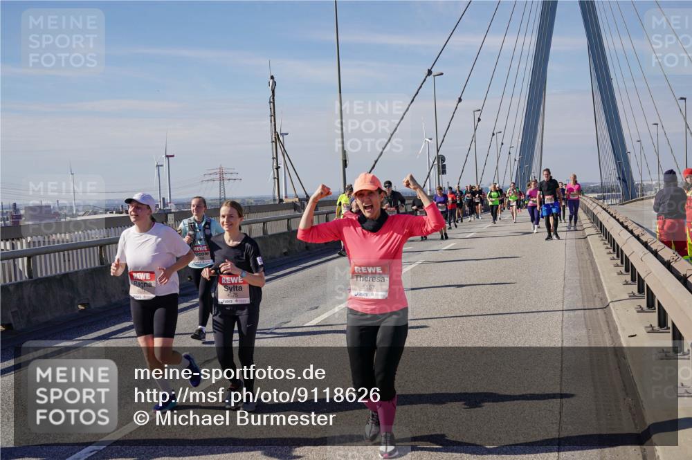 03.10.2025 - Köhlbrandbrückenlauf Michael Burmester http://msf.ph/oto/9118626 03.10.2025 12:59:56 Position 2 4575, 5157 meine-sportfotos.de