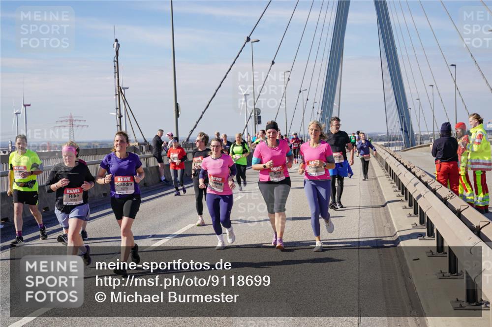03.10.2025 - Köhlbrandbrückenlauf Michael Burmester http://msf.ph/oto/9118699 03.10.2025 13:00:03 Position 2 5310 meine-sportfotos.de