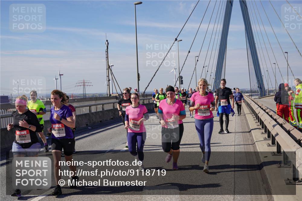 03.10.2025 - Köhlbrandbrückenlauf Michael Burmester http://msf.ph/oto/9118719 03.10.2025 13:00:04 Position 2 5310, 5378 meine-sportfotos.de
