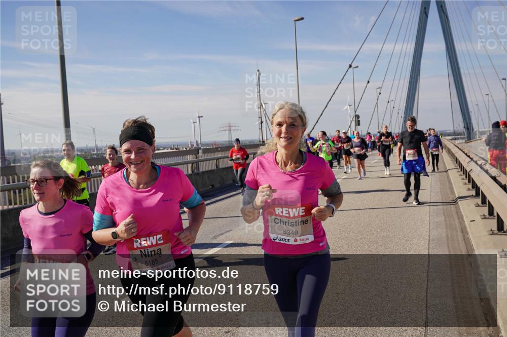03.10.2025 - Köhlbrandbrückenlauf Michael Burmester http://msf.ph/oto/9118759 03.10.2025 13:00:06 Position 2 2021, 5206, 5185, 2021, 5349 meine-sportfotos.de