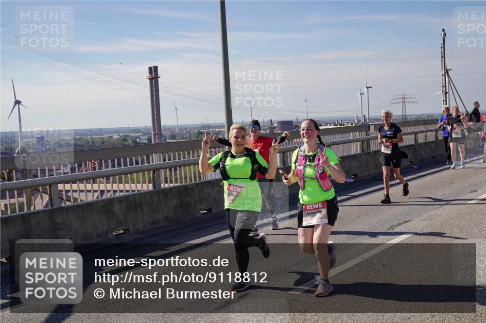 03.10.2025 - Köhlbrandbrückenlauf Michael Burmester http://msf.ph/oto/9118812 03.10.2025 13:00:10 Position 2  meine-sportfotos.de