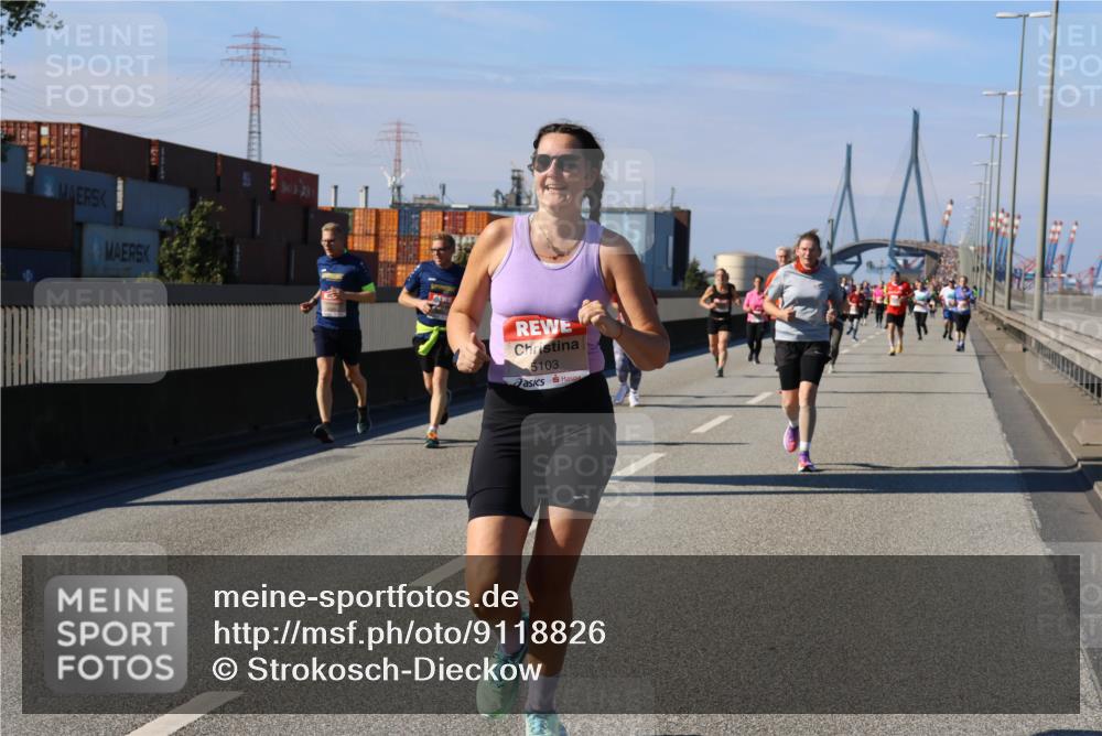 03.10.2025 - Köhlbrandbrückenlauf Strokosch-Dieckow http://msf.ph/oto/9118826 03.10.2025 12:55:36 Position 3 1, 5103 meine-sportfotos.de