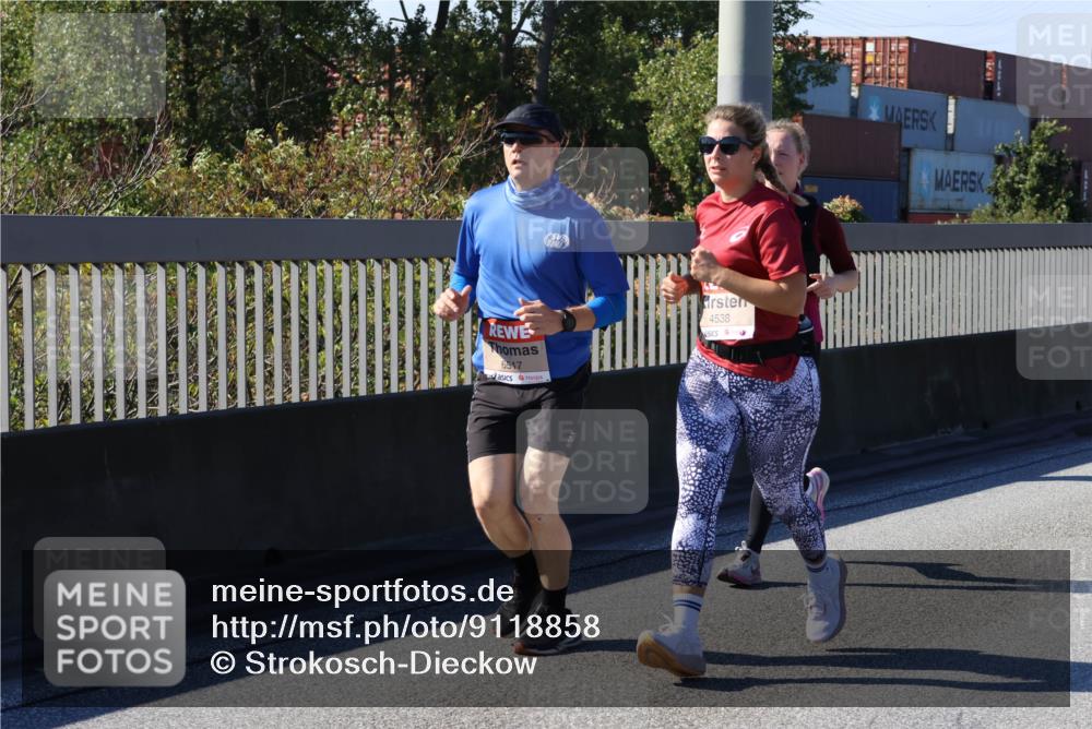 03.10.2025 - Köhlbrandbrückenlauf Strokosch-Dieckow http://msf.ph/oto/9118858 03.10.2025 12:55:42 Position 3 6517, 4538 meine-sportfotos.de