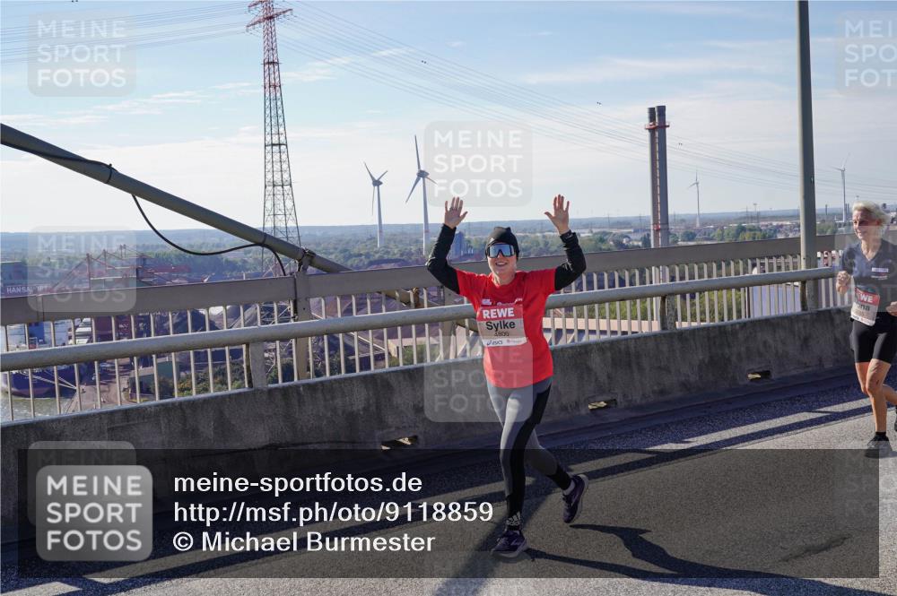 03.10.2025 - Köhlbrandbrückenlauf Michael Burmester http://msf.ph/oto/9118859 03.10.2025 13:00:12 Position 2 4800 meine-sportfotos.de