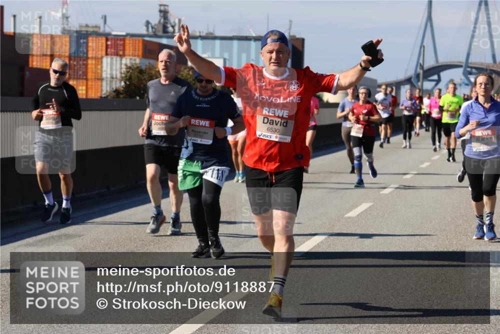 03.10.2025 - Köhlbrandbrückenlauf Strokosch-Dieckow http://msf.ph/oto/9118887 03.10.2025 12:55:48 Position 3 6116, 4689, 6742, 6530, 4188 meine-sportfotos.de