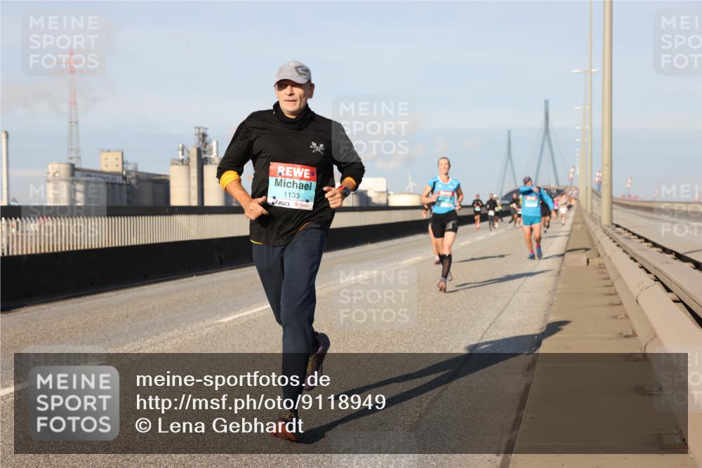 03.10.2025 - Köhlbrandbrückenlauf Lena Gebhardt http://msf.ph/oto/9118949 03.10.2025 09:45:05 Position 2 1133 meine-sportfotos.de