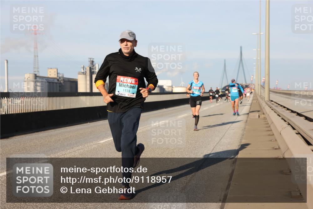 03.10.2025 - Köhlbrandbrückenlauf Lena Gebhardt http://msf.ph/oto/9118957 03.10.2025 09:45:05 Position 2 1133 meine-sportfotos.de