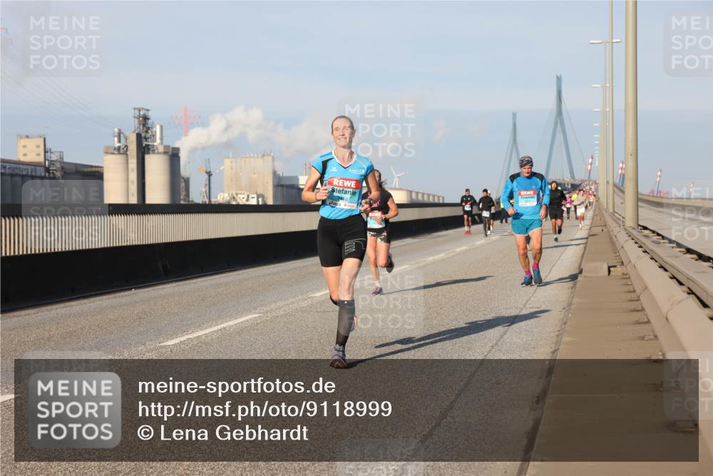 03.10.2025 - Köhlbrandbrückenlauf Lena Gebhardt http://msf.ph/oto/9118999 03.10.2025 09:45:06 Position 2 3468 meine-sportfotos.de