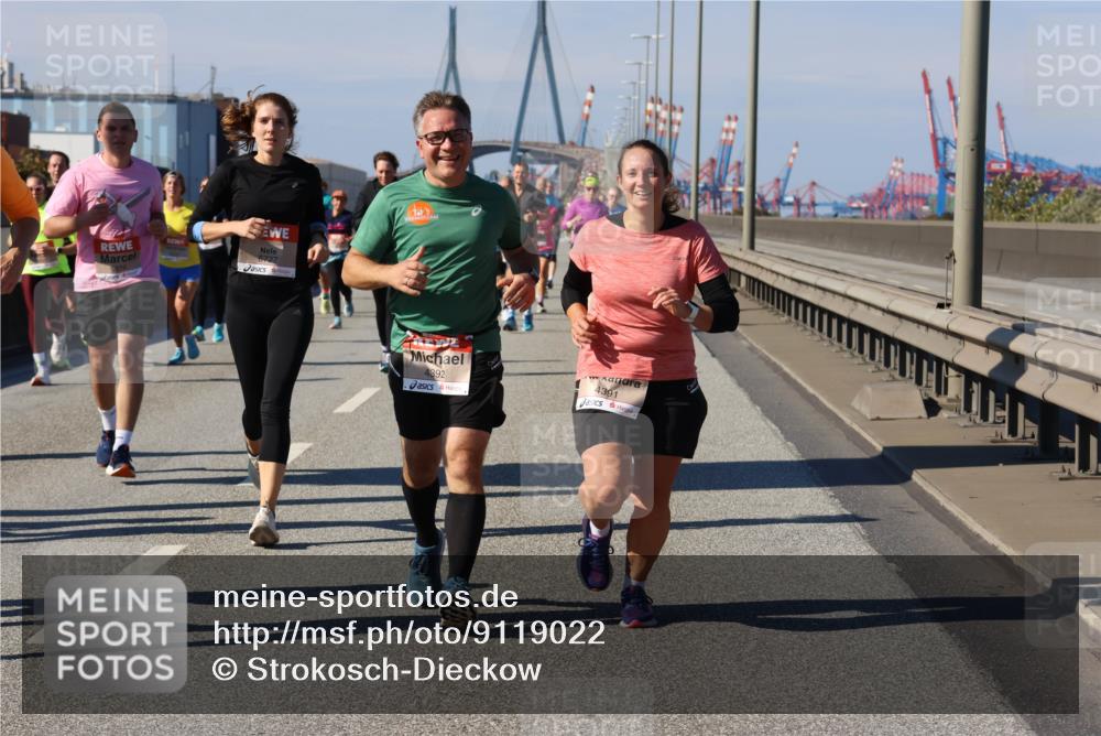 03.10.2025 - Köhlbrandbrückenlauf Strokosch-Dieckow http://msf.ph/oto/9119022 03.10.2025 12:56:15 Position 3 6727, 4892, 4391 meine-sportfotos.de