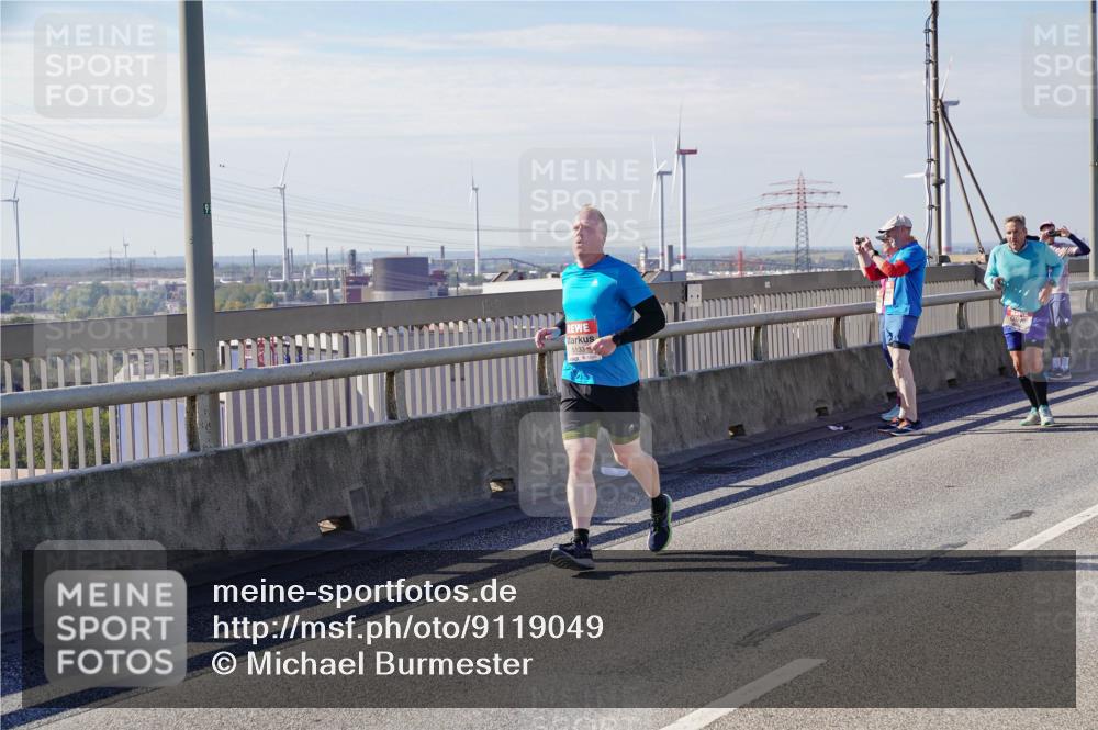03.10.2025 - Köhlbrandbrückenlauf Michael Burmester http://msf.ph/oto/9119049 03.10.2025 13:00:21 Position 2 5133 meine-sportfotos.de
