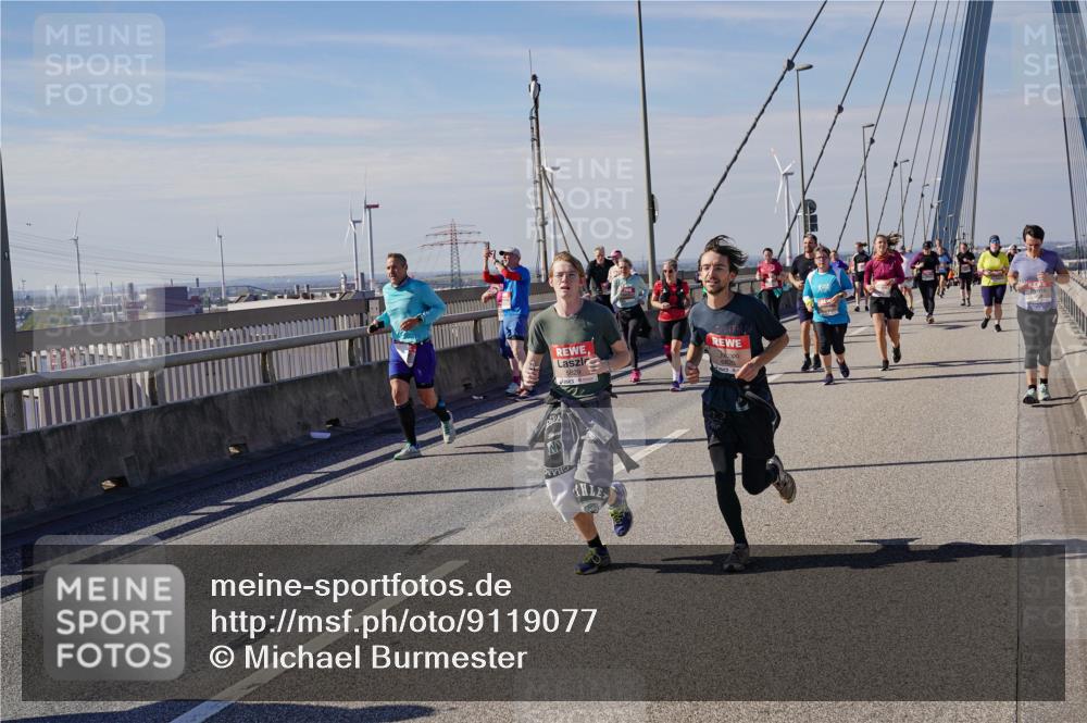 03.10.2025 - Köhlbrandbrückenlauf Michael Burmester http://msf.ph/oto/9119077 03.10.2025 13:00:23 Position 2  meine-sportfotos.de