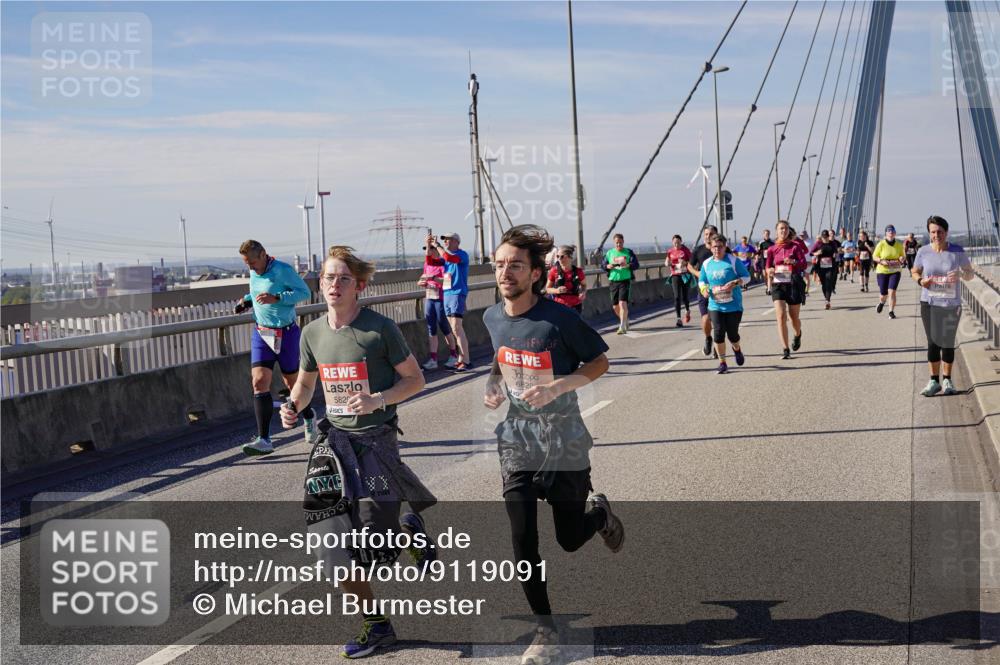 03.10.2025 - Köhlbrandbrückenlauf Michael Burmester http://msf.ph/oto/9119091 03.10.2025 13:00:24 Position 2 582, 6820 meine-sportfotos.de