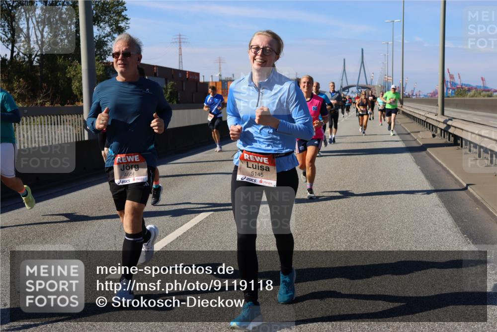 03.10.2025 - Köhlbrandbrückenlauf Strokosch-Dieckow http://msf.ph/oto/9119118 03.10.2025 12:56:27 Position 3 4656, 5145 meine-sportfotos.de