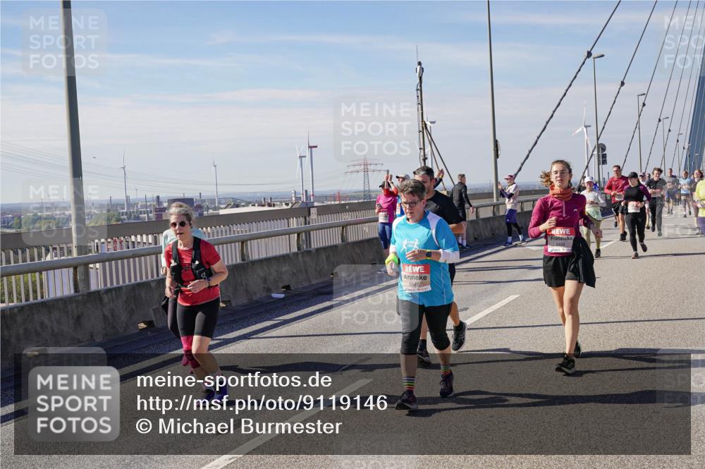 03.10.2025 - Köhlbrandbrückenlauf Michael Burmester http://msf.ph/oto/9119146 03.10.2025 13:00:28 Position 2 6547, 6499 meine-sportfotos.de