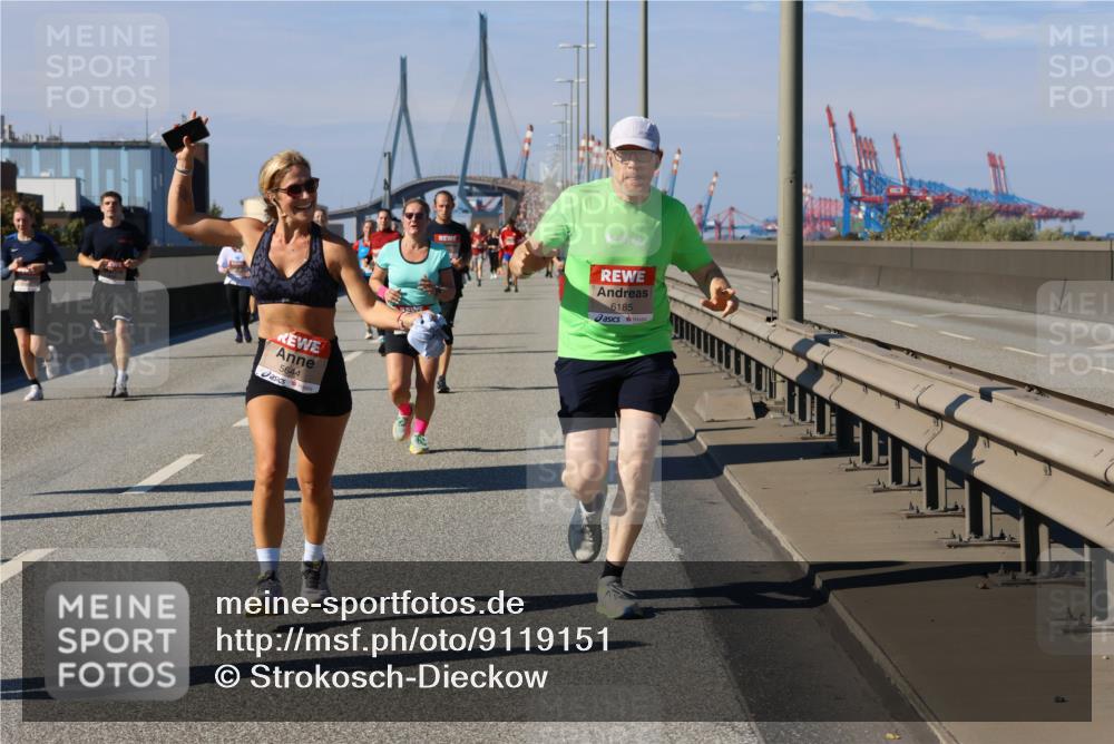 03.10.2025 - Köhlbrandbrückenlauf Strokosch-Dieckow http://msf.ph/oto/9119151 03.10.2025 12:56:32 Position 3 5644, 6185 meine-sportfotos.de