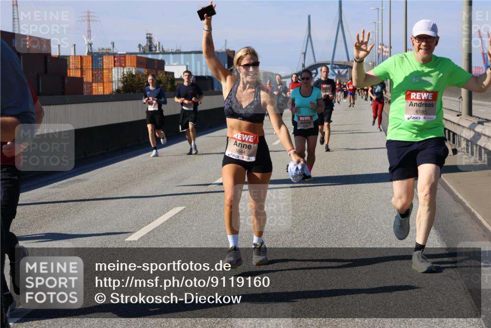03.10.2025 - Köhlbrandbrückenlauf Strokosch-Dieckow http://msf.ph/oto/9119160 03.10.2025 12:56:33 Position 3 5644, 6185 meine-sportfotos.de