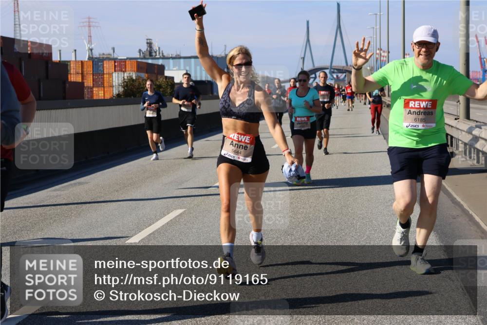 03.10.2025 - Köhlbrandbrückenlauf Strokosch-Dieckow http://msf.ph/oto/9119165 03.10.2025 12:56:33 Position 3 5644, 6185 meine-sportfotos.de