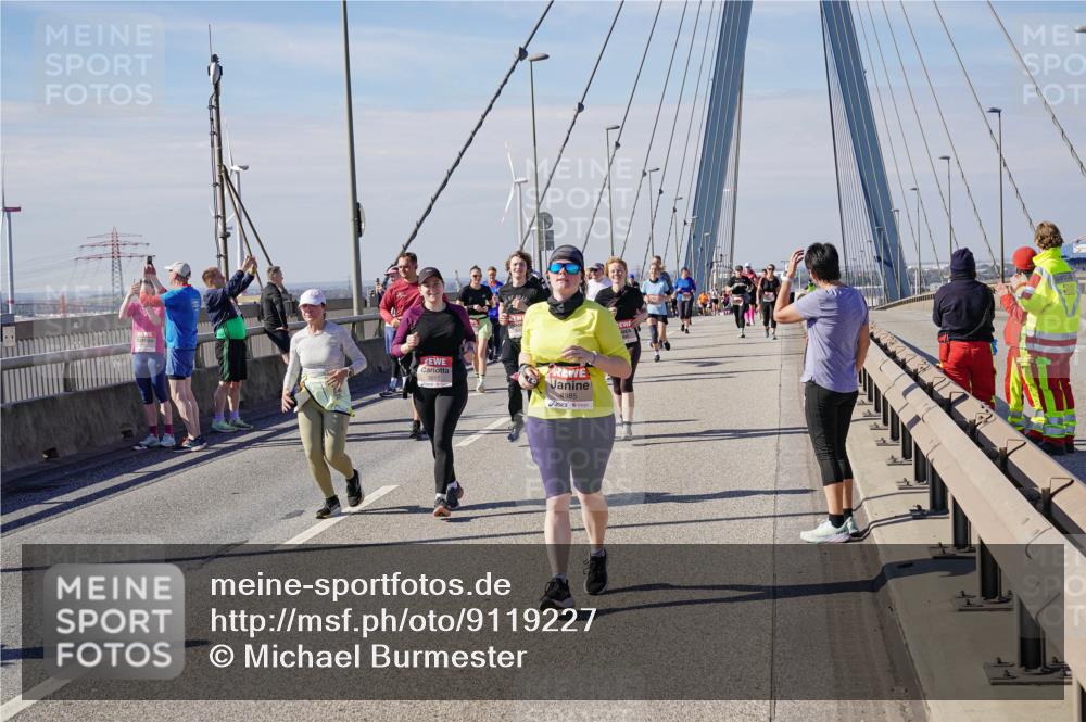 03.10.2025 - Köhlbrandbrückenlauf Michael Burmester http://msf.ph/oto/9119227 03.10.2025 13:00:31 Position 2 5017, 4985 meine-sportfotos.de