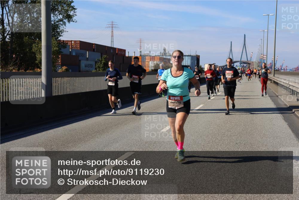 03.10.2025 - Köhlbrandbrückenlauf Strokosch-Dieckow http://msf.ph/oto/9119230 03.10.2025 12:56:36 Position 3 4700 meine-sportfotos.de