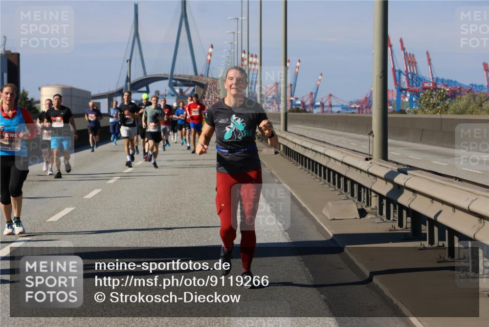 03.10.2025 - Köhlbrandbrückenlauf Strokosch-Dieckow http://msf.ph/oto/9119266 03.10.2025 12:56:40 Position 3 361 meine-sportfotos.de