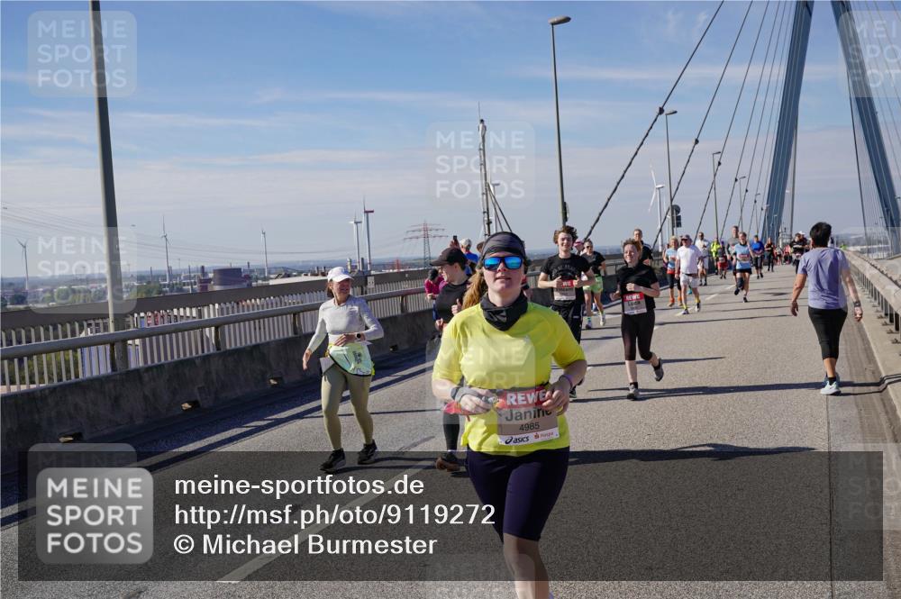 03.10.2025 - Köhlbrandbrückenlauf Michael Burmester http://msf.ph/oto/9119272 03.10.2025 13:00:33 Position 2 4985 meine-sportfotos.de
