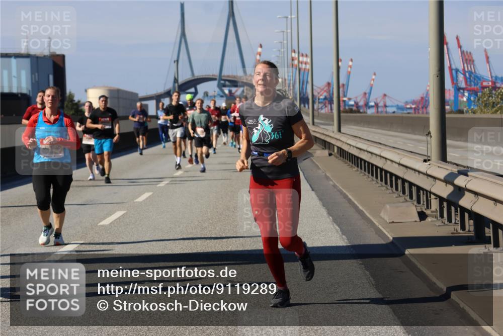 03.10.2025 - Köhlbrandbrückenlauf Strokosch-Dieckow http://msf.ph/oto/9119289 03.10.2025 12:56:40 Position 3 361 meine-sportfotos.de