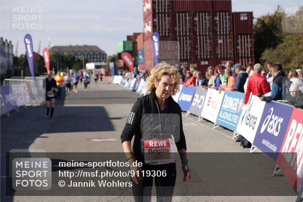 03.10.2025 - Köhlbrandbrückenlauf Jannik Wohlers http://msf.ph/oto/9119306 03.10.2025 13:34:53 Ziel 4112, 4498, 4767, 5227, 6196, 6357, 6434 meine-sportfotos.de