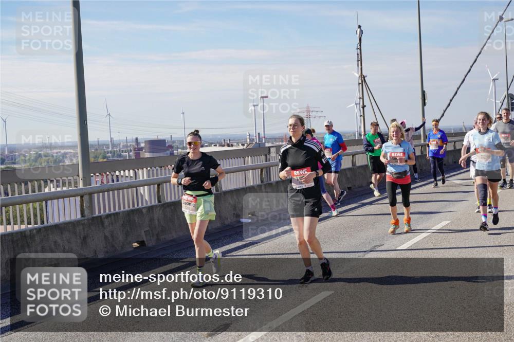 03.10.2025 - Köhlbrandbrückenlauf Michael Burmester http://msf.ph/oto/9119310 03.10.2025 13:00:39 Position 2  meine-sportfotos.de