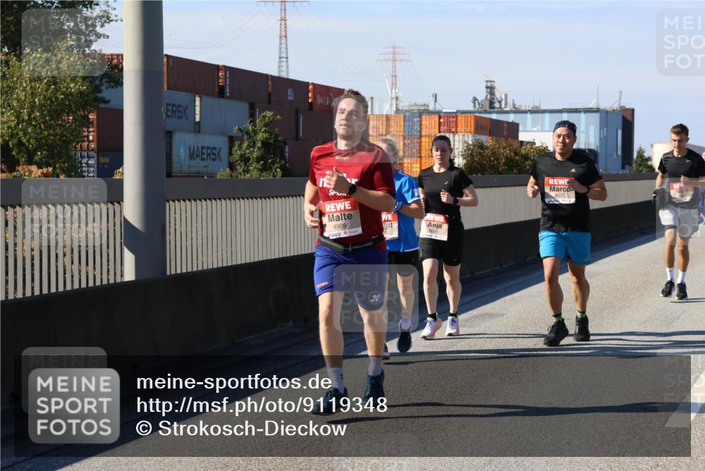 03.10.2025 - Köhlbrandbrückenlauf Strokosch-Dieckow http://msf.ph/oto/9119348 03.10.2025 12:56:48 Position 3 4908, 20, 6098, 4522 meine-sportfotos.de