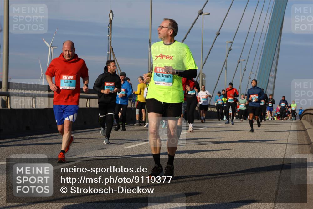 03.10.2025 - Köhlbrandbrückenlauf Strokosch-Dieckow http://msf.ph/oto/9119377 03.10.2025 09:53:15 Position 2 1731, 3172 meine-sportfotos.de
