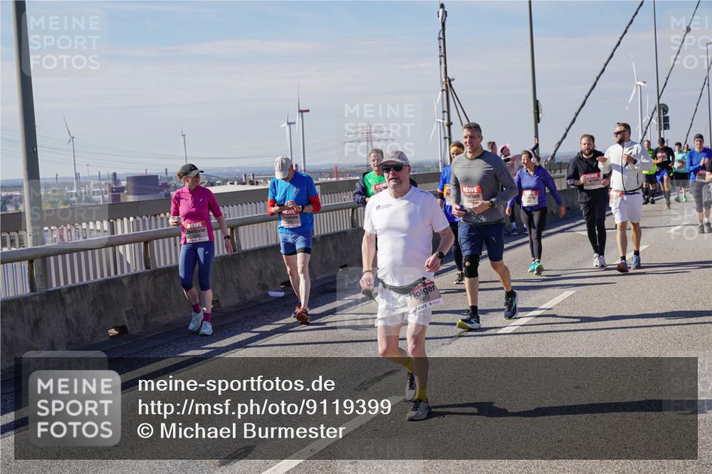 03.10.2025 - Köhlbrandbrückenlauf Michael Burmester http://msf.ph/oto/9119399 03.10.2025 13:00:43 Position 2 4459 meine-sportfotos.de