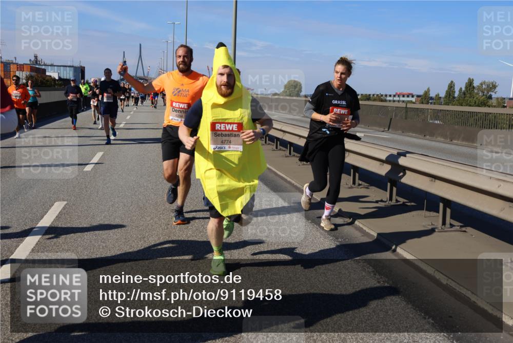 03.10.2025 - Köhlbrandbrückenlauf Strokosch-Dieckow http://msf.ph/oto/9119458 03.10.2025 12:56:59 Position 3 6294, 4774 meine-sportfotos.de