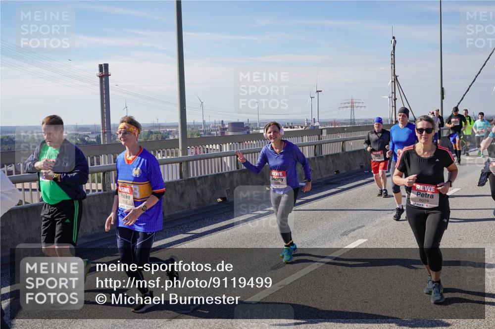 03.10.2025 - Köhlbrandbrückenlauf Michael Burmester http://msf.ph/oto/9119499 03.10.2025 13:00:48 Position 2 1, 5158, 6079 meine-sportfotos.de