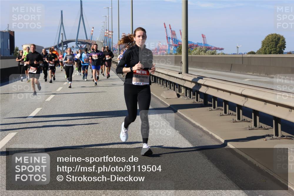 03.10.2025 - Köhlbrandbrückenlauf Strokosch-Dieckow http://msf.ph/oto/9119504 03.10.2025 12:57:03 Position 3 4855 meine-sportfotos.de