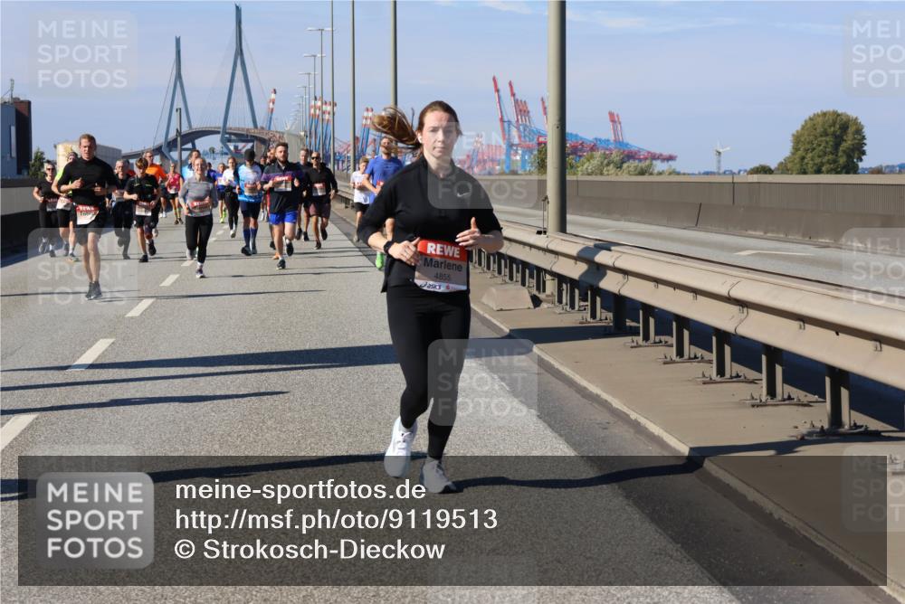 03.10.2025 - Köhlbrandbrückenlauf Strokosch-Dieckow http://msf.ph/oto/9119513 03.10.2025 12:57:03 Position 3 4855 meine-sportfotos.de