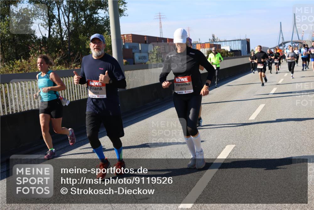 03.10.2025 - Köhlbrandbrückenlauf Strokosch-Dieckow http://msf.ph/oto/9119526 03.10.2025 12:57:04 Position 3 4864, 4873 meine-sportfotos.de