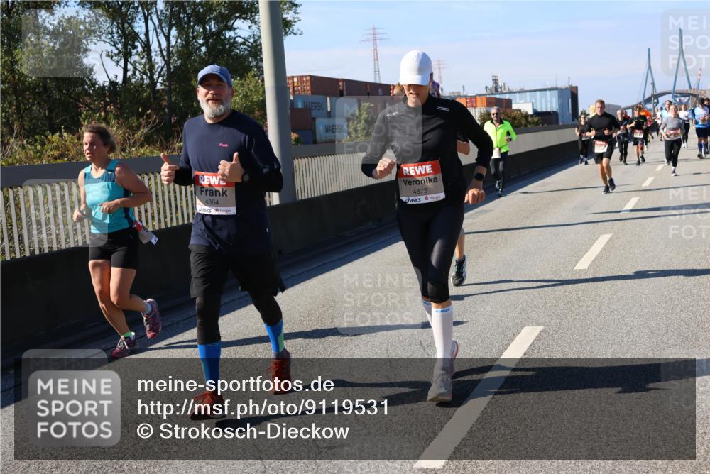 03.10.2025 - Köhlbrandbrückenlauf Strokosch-Dieckow http://msf.ph/oto/9119531 03.10.2025 12:57:04 Position 3 4864, 4873 meine-sportfotos.de