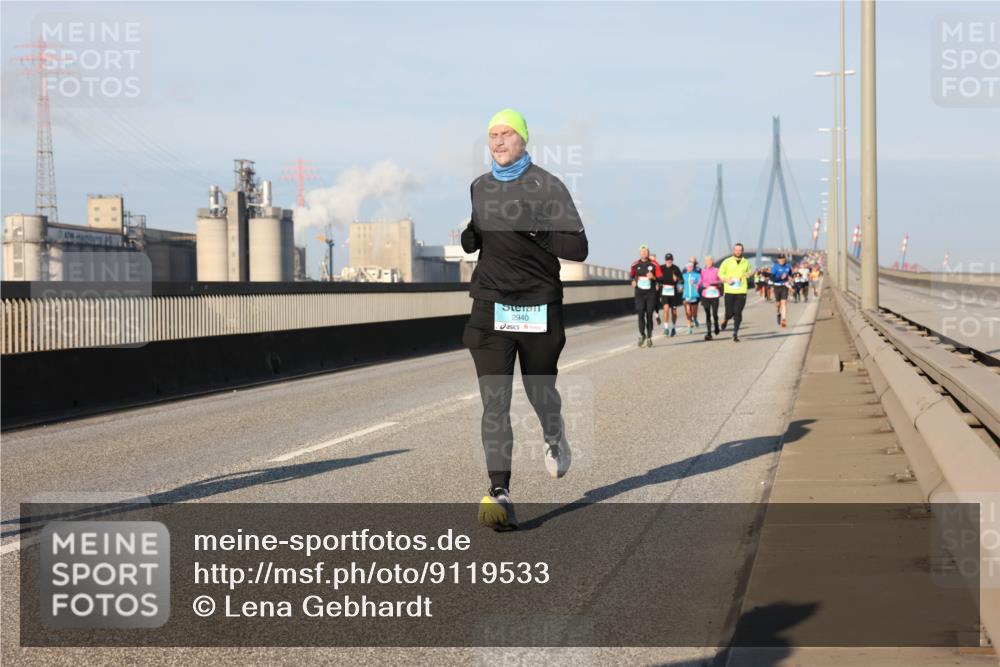 03.10.2025 - Köhlbrandbrückenlauf Lena Gebhardt http://msf.ph/oto/9119533 03.10.2025 09:45:23 Position 2 2940 meine-sportfotos.de